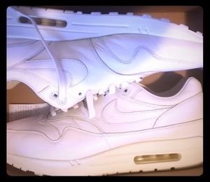 Air Max 1 Premium